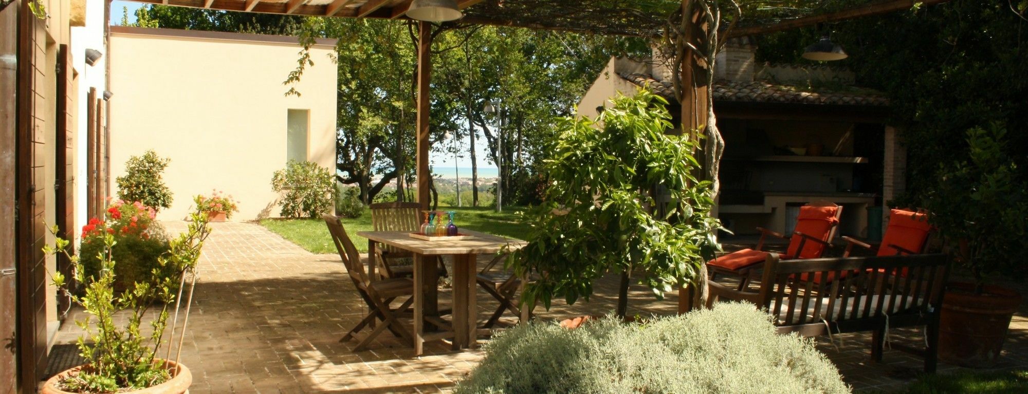 Agriturismo La Barca Nel Bosco Rosciano  Bagian luar foto